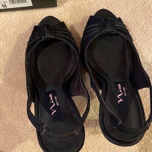 Nina Women's Elegant Black Peep-Toe Heels